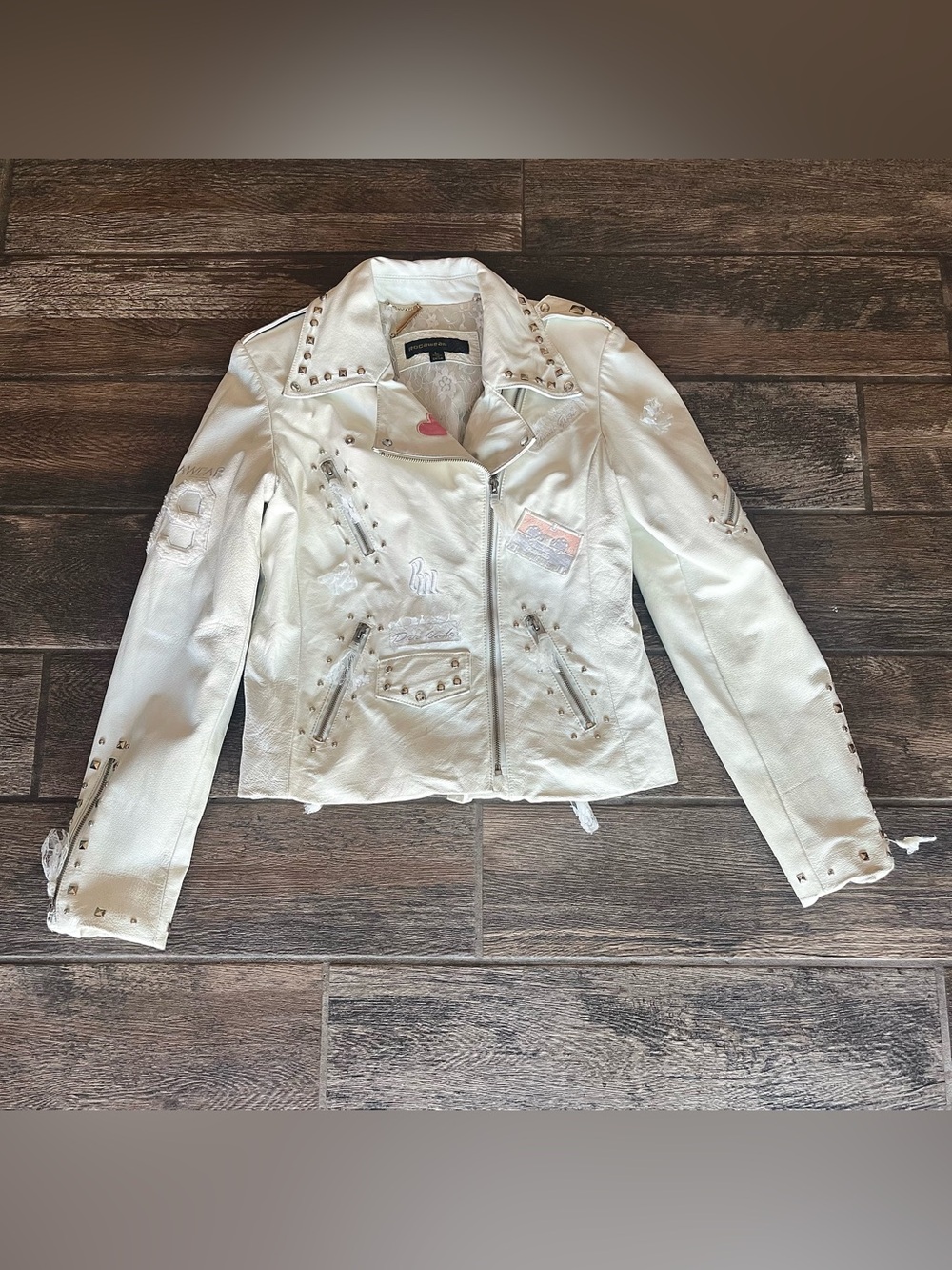 Roccawear white genuine leather jacket studs patches embroidery lace L